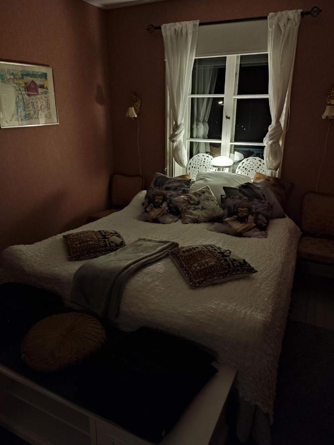 Apartament Den Unika Sekelskiftsvaningen. Norrtälje Zewnętrze zdjęcie
