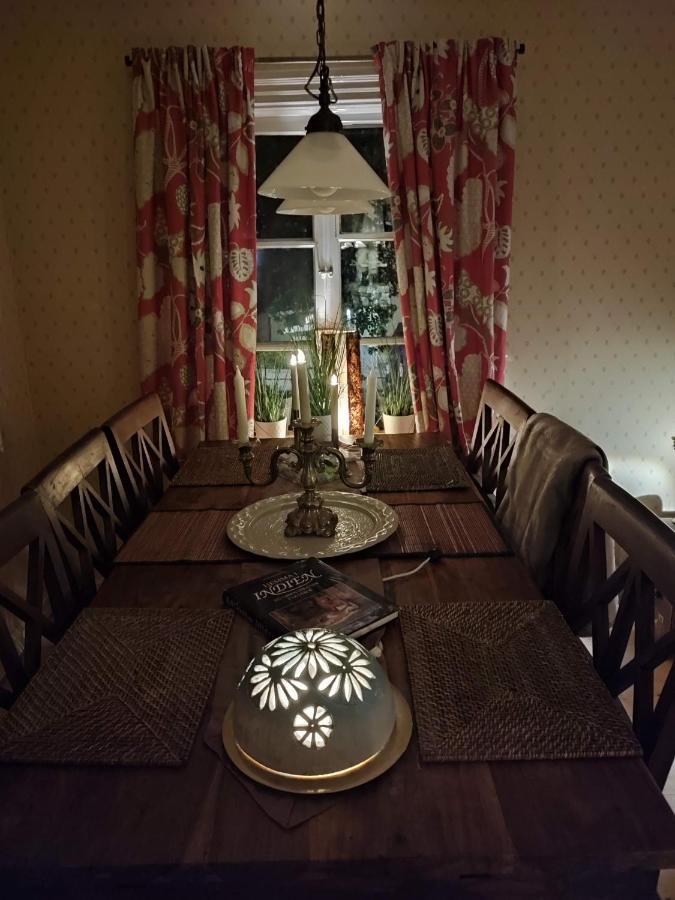 Apartament Den Unika Sekelskiftsvaningen. Norrtälje Zewnętrze zdjęcie